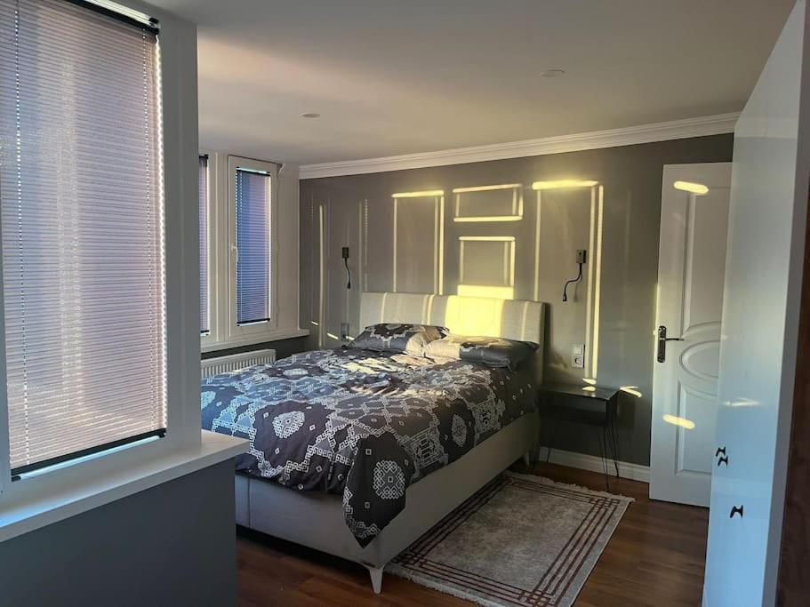 Апартаменты Sisli Osmanbey Taksim Large Terrace, Quietness And Space Стамбул Экстерьер фото