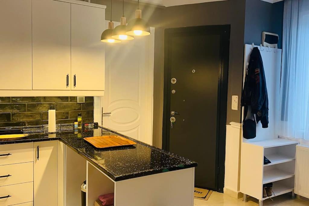 Апартаменты Sisli Osmanbey Taksim Large Terrace, Quietness And Space Стамбул Экстерьер фото